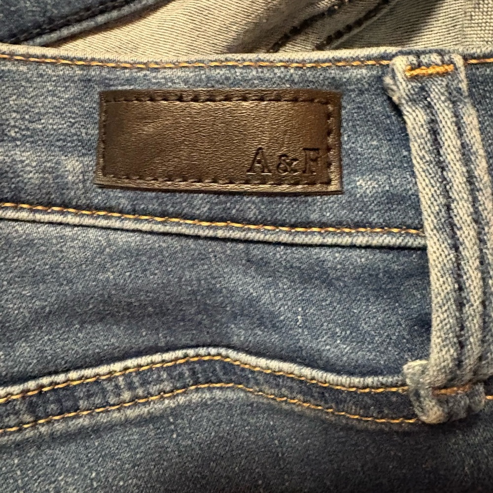 Abercrombie & Fitch Women's Skinny Jean Leggings - Picture 5 of 7